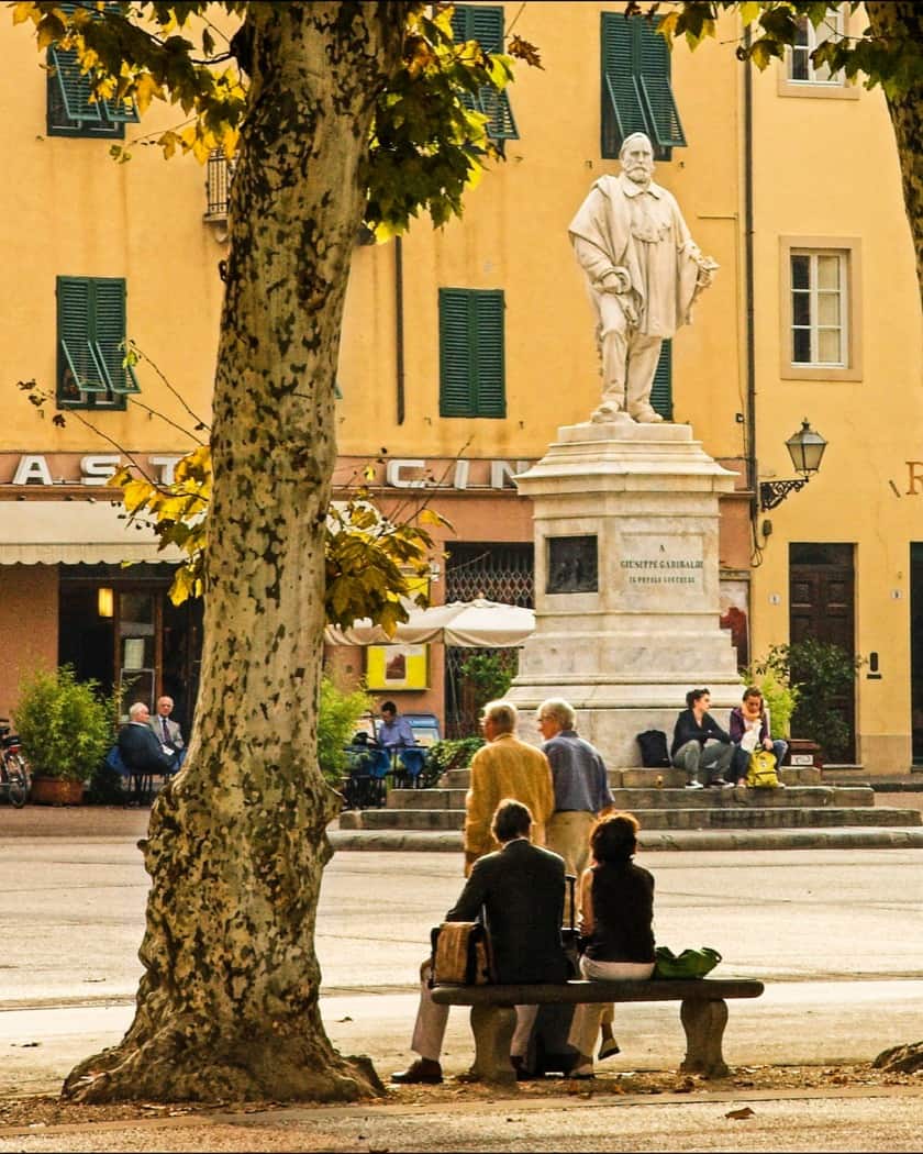 Post View: Lucca Toscane Italie