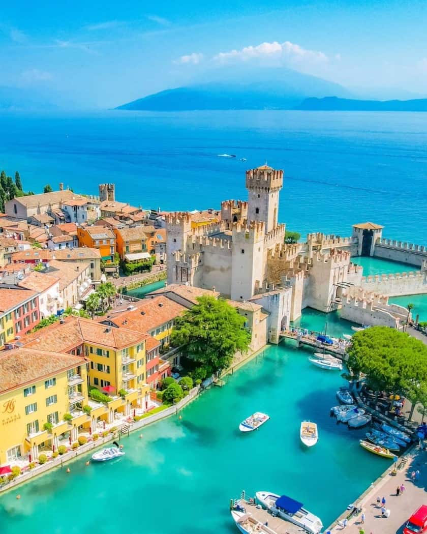 sirmione lac de garde thermes patrimoine lombardie italie